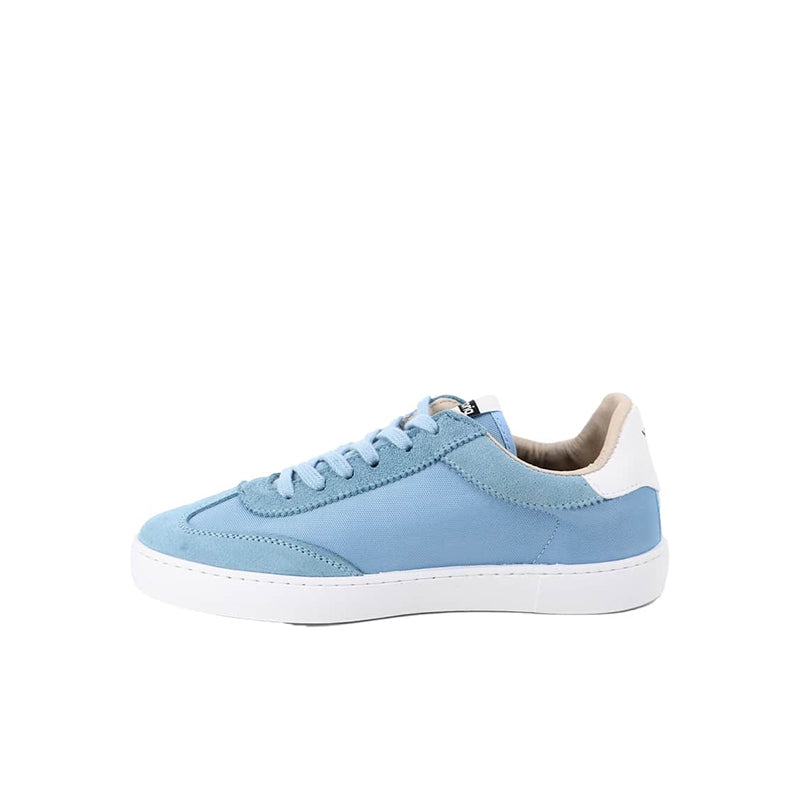 Light blue low-top lace-up sneakers with white side stripe and beige lining