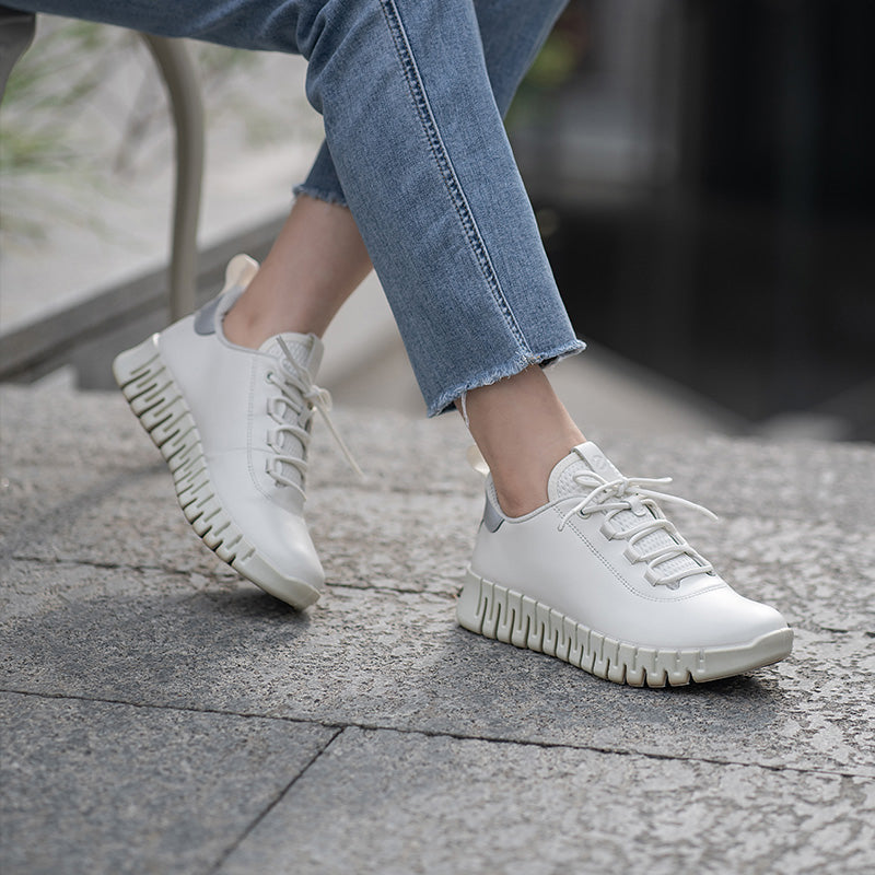 ECCO Gruuv W Women's Sneakers White Outdoor Casual fashion Shoes 218203