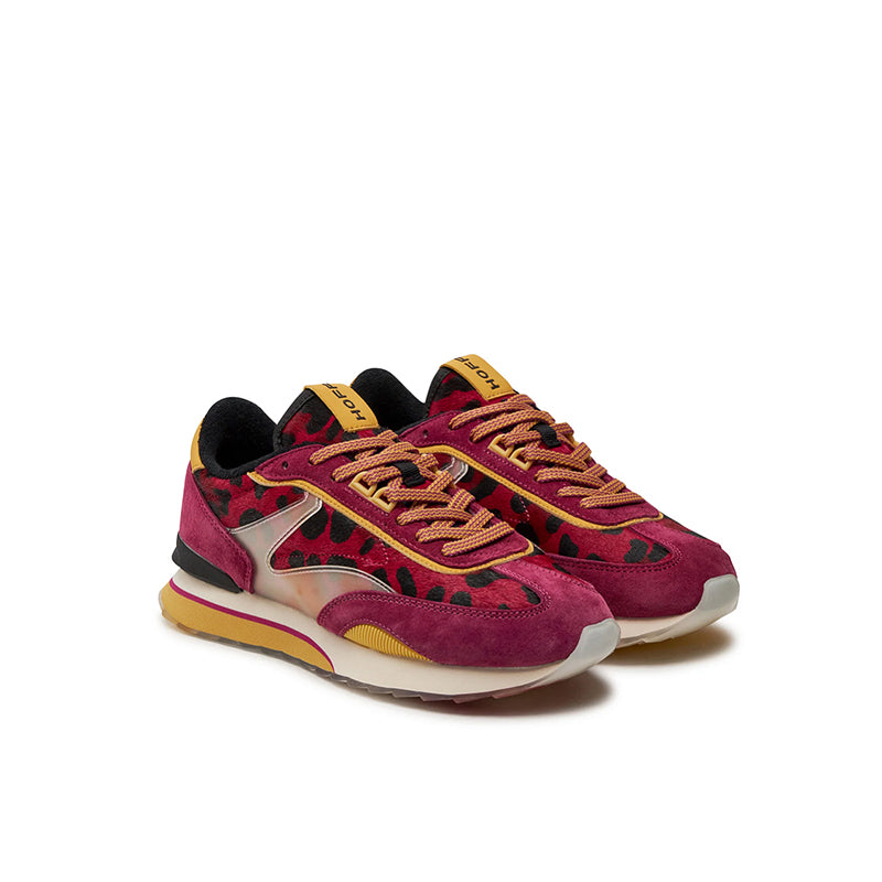 Multicolor lace-up sneaker with metallic side logo and cushioned sole