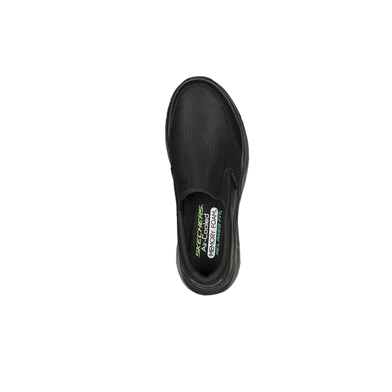 Men's black mesh sneaker interior lining and cushioned insole