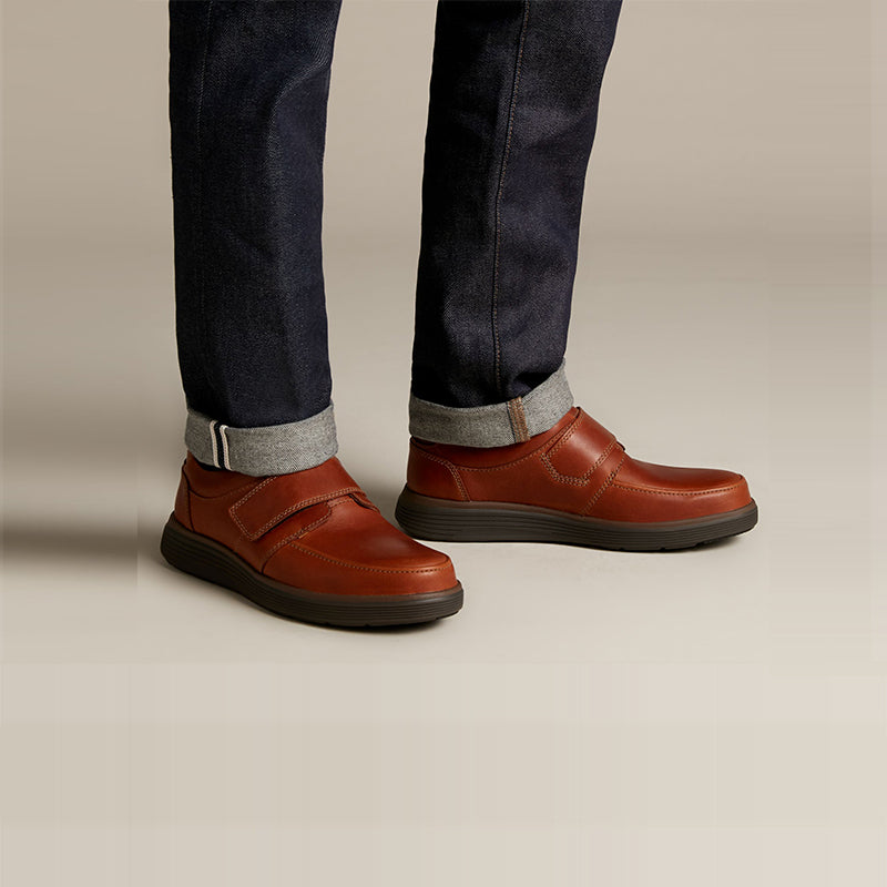 Clarks Un Abode Strap Men's Loafers Brown Leather Casual Shoes 26136987