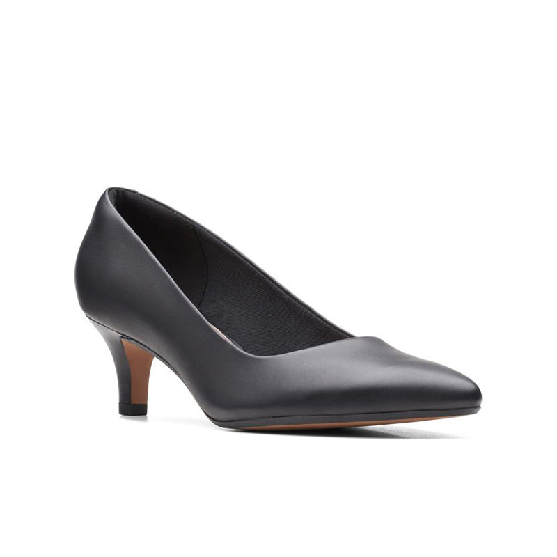 Women's black leather heeled pump with pointed toe and slim heel