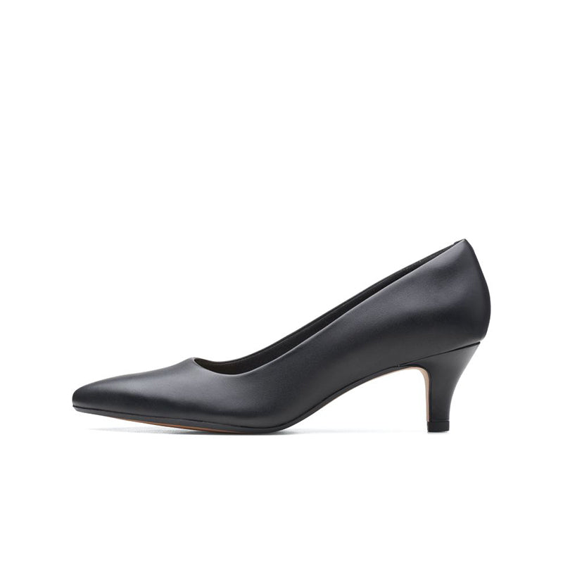Women's black leather heeled pump with pointed toe and low block heel