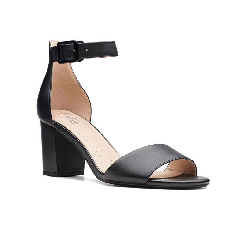 CLARKS Deva Mae Women's Sandals Camel Leather Fashion Shoes