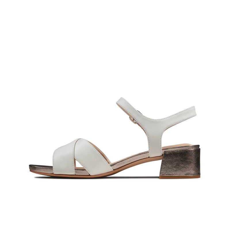 Clarks Sheer35 Strap Women's Sandals White Sheepskin Fashion Shoes 26148425