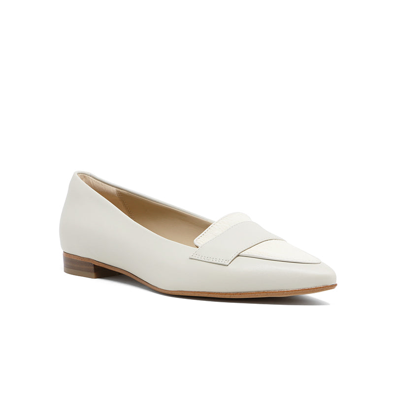 Clarks Laina15Loafer2 Women's Loafers Black Leather Fashion Shoes 26154705