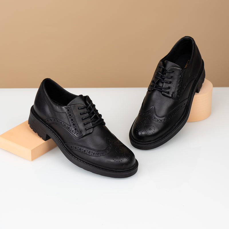 Clarks Orinoco2 Limit Women's Brogue Black Leather Formal Shoes 26163621