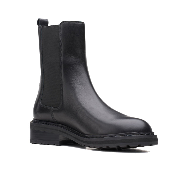 CLARKS Tilham Chelsea Women's Boots Black Casual Shoes