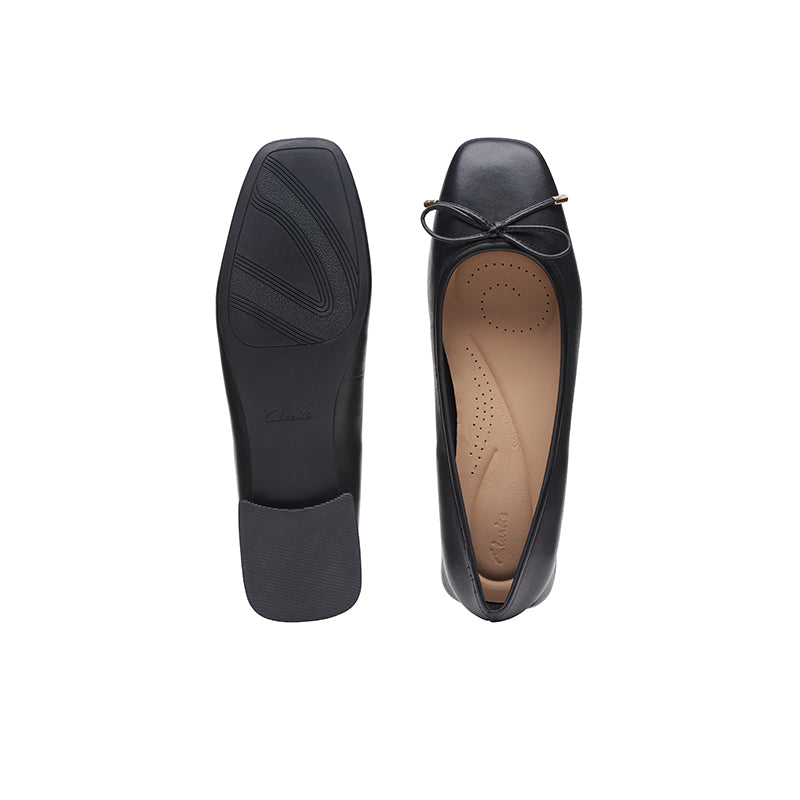 CLARKS Ubree15 Step Women's Flats Sheepskin Casual Shoes