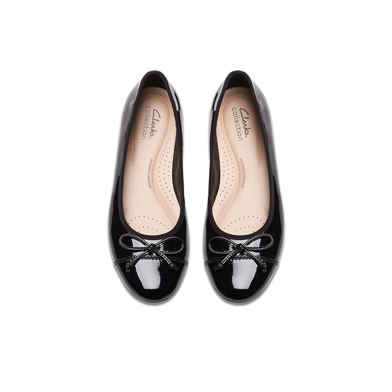 CLARKS Loreleigh Rae Women's Loafers Black Leather Casual Shoes