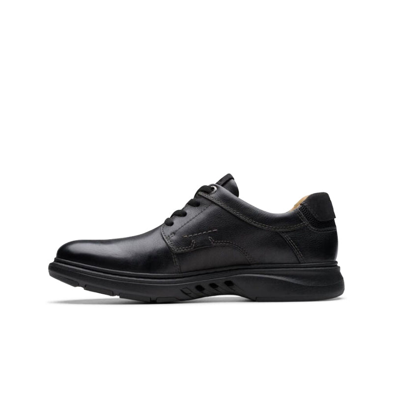Men's black leather lace-up business shoe with seam detail and chunky sole