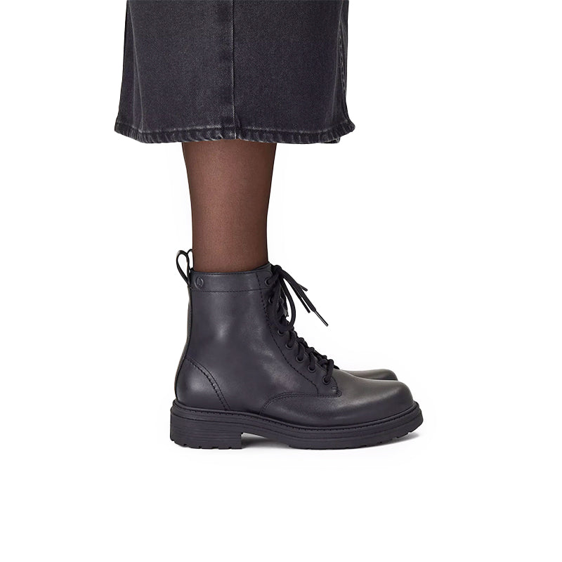 Clarks Orinoco3 Style Women's Boots Leather Lace-up Casual Shoes