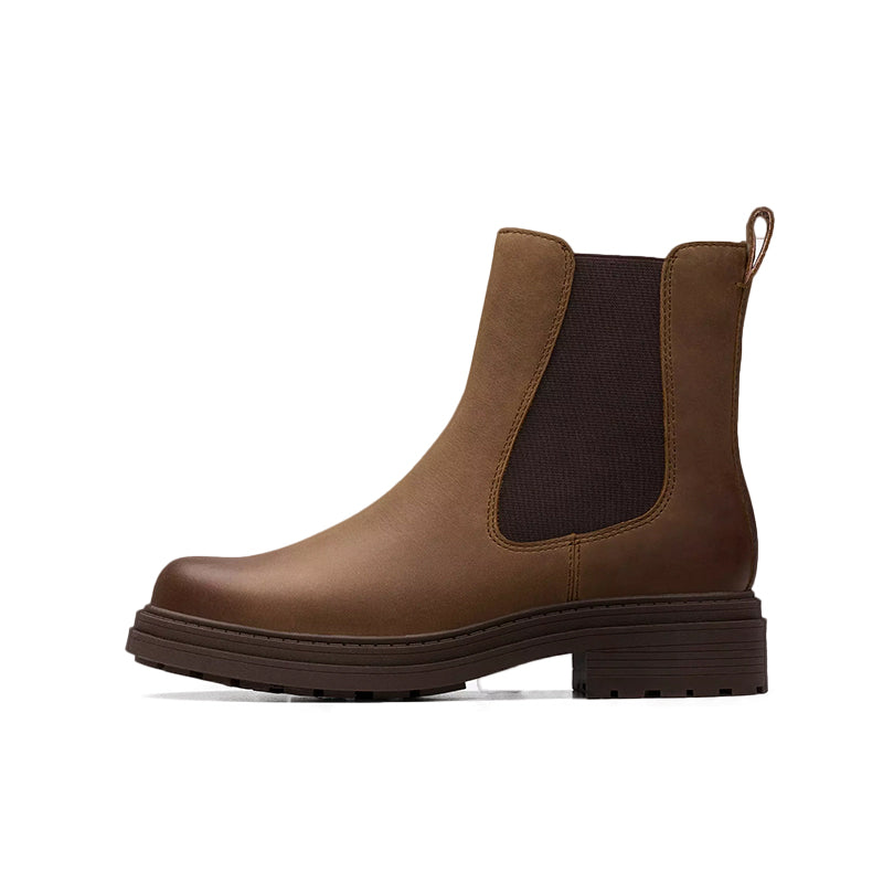Brown leather Chelsea ankle boots with elastic side gussets and low block heel