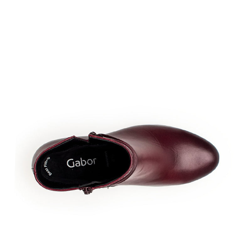 Women¡¯s burgundy leather ankle boots with Gabor-branded lining and side zip entry
