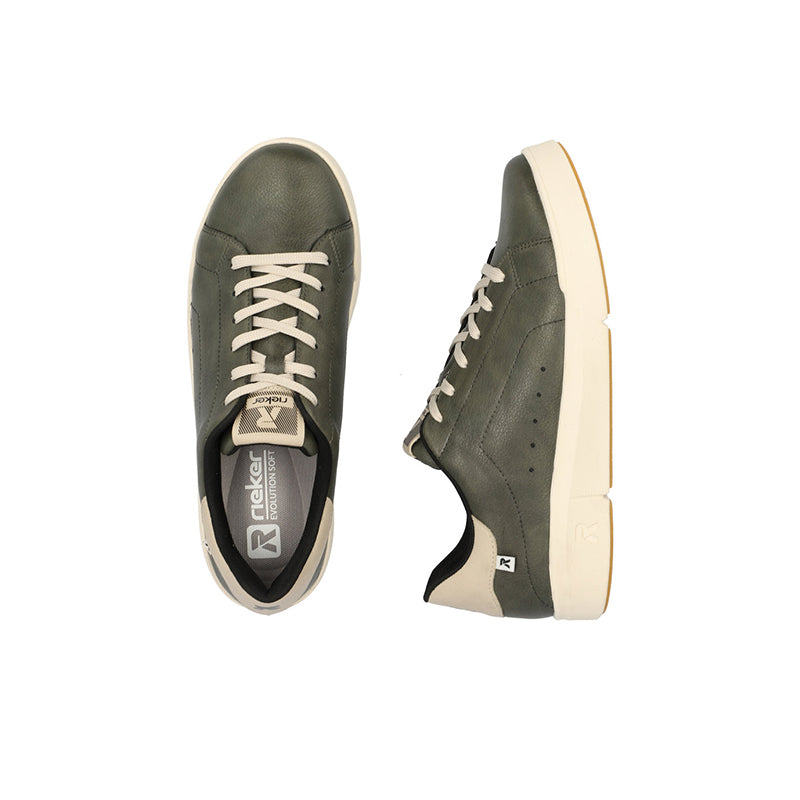 Green leather sneakers: side and heel views with lace-up and cream sole