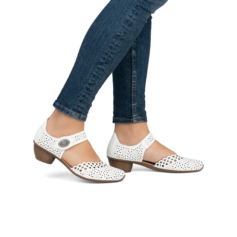 Rieker Women's Sandals Patent Closed Toe Casual Sandals 43753