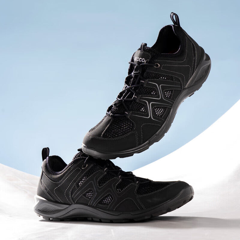 ECCO men's black lace-up outdoor sneakers with breathable side mesh and rubber sole