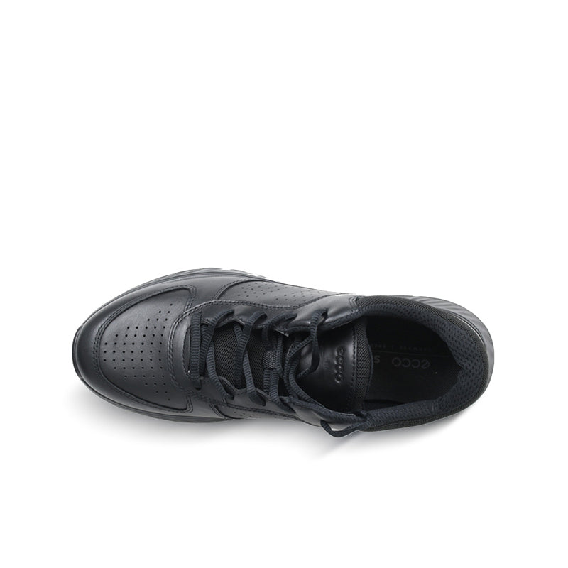 Men's black sneaker with lace-up upper and padded tongue