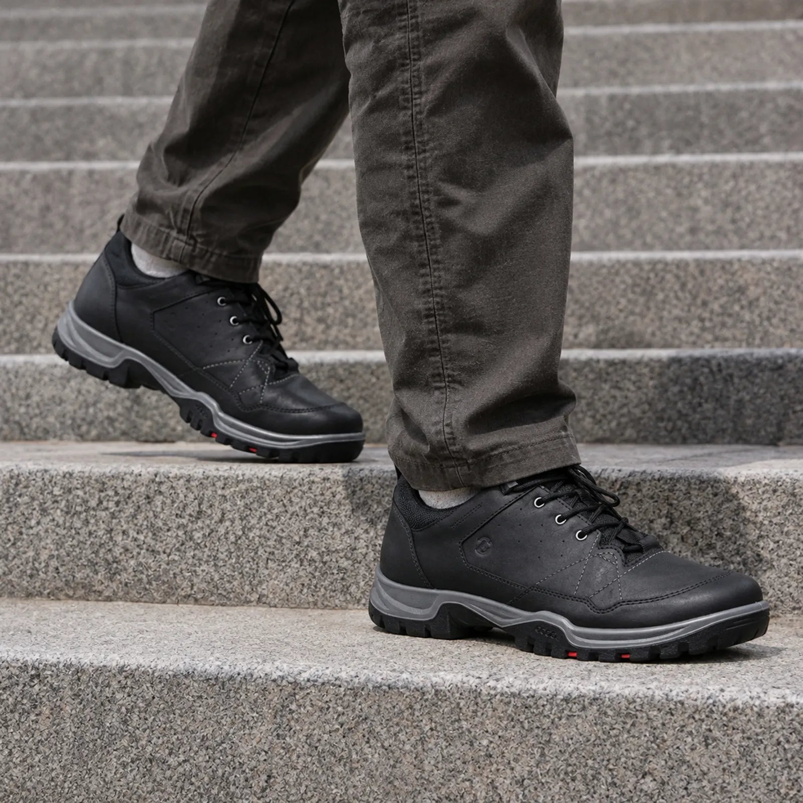 ECCO RECEPTOR TREKK men's black outdoor shoes worn for walking, travel and wet-weather everyday use