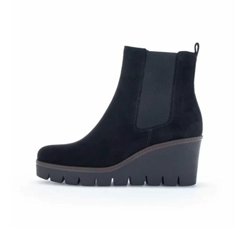 Gabor Ubique Women's Boots Matte Black Leather Shoes 94781