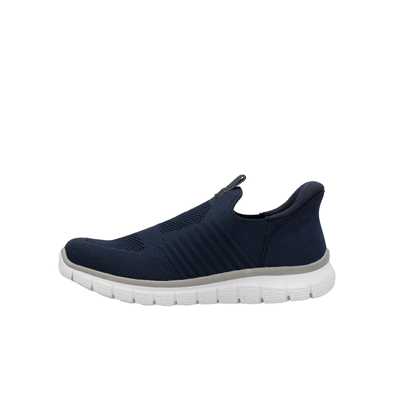 Men's low-top slip-on sneakers in dark blue with knit upper and chunky white sole