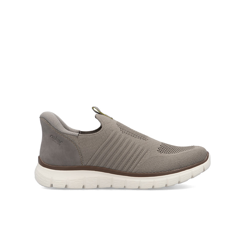 Men's low-top slip-on sneakers in beige with suede-like paneling and white sole