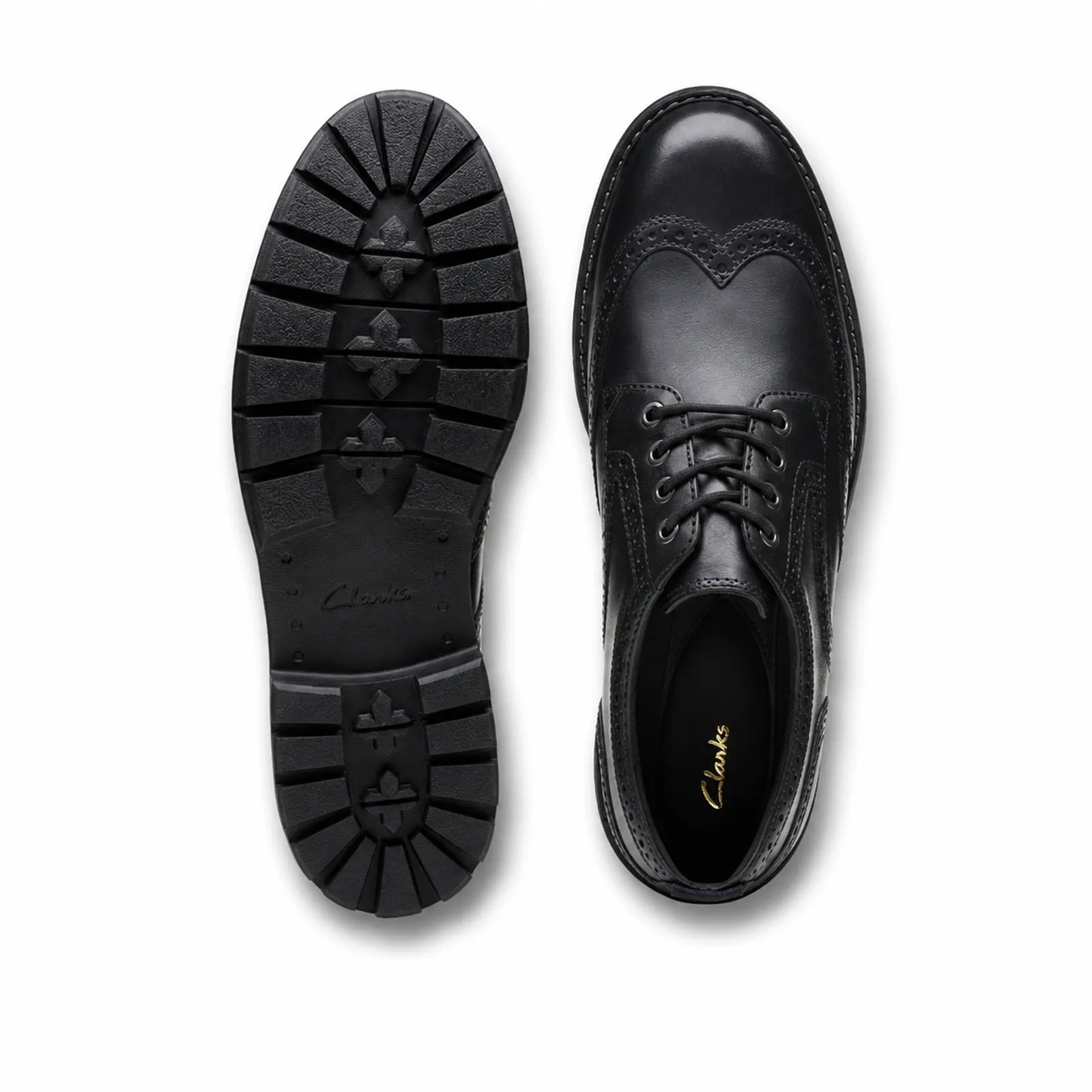 Clarks Batcombe Far leather lace-up shoes, black uppers with black treaded sole