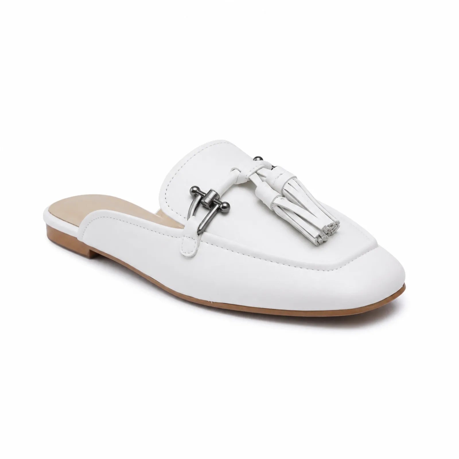 White women’s slip-on flats with tassel hardware trim and low rubber outsole