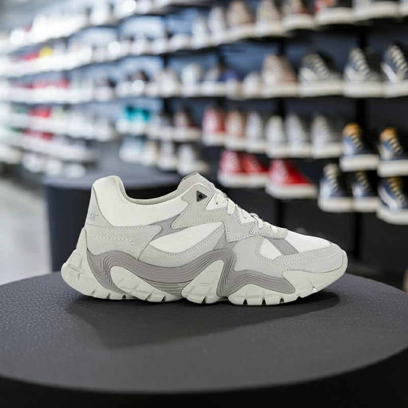 Cat Vapor Gardenia Women's Sneakers Lace Up Leather Fashion Casual Sneakers P110190