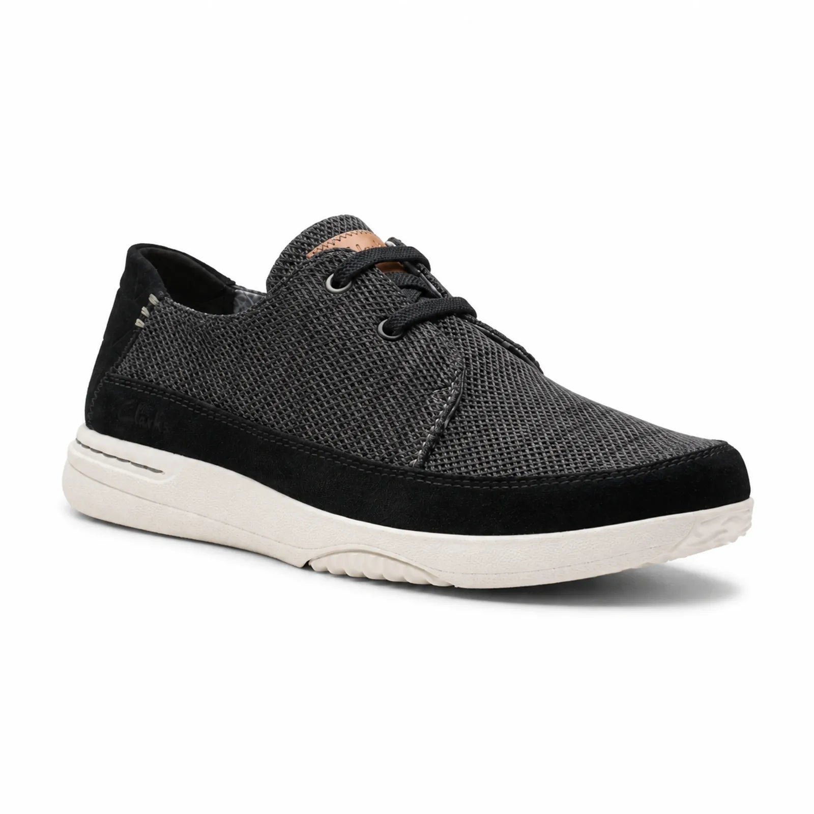 Clarks Easeway Lace men's black combi sneakers with breathable knitted upper and elastic laces