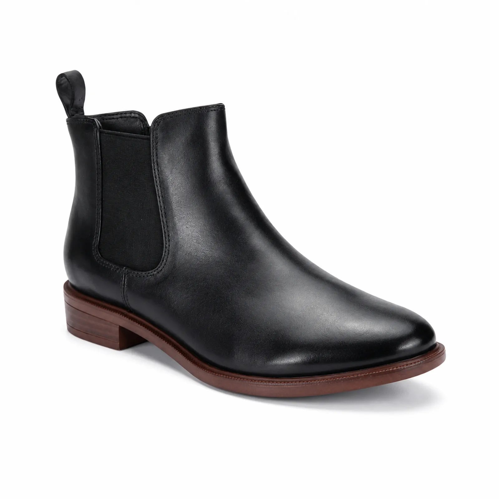 Women's black leather Chelsea boots with elastic side gore and low block heel