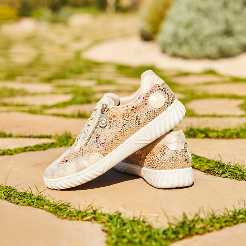 Metallic beige sneaker with lace-up and side zip, textured upper and white sole