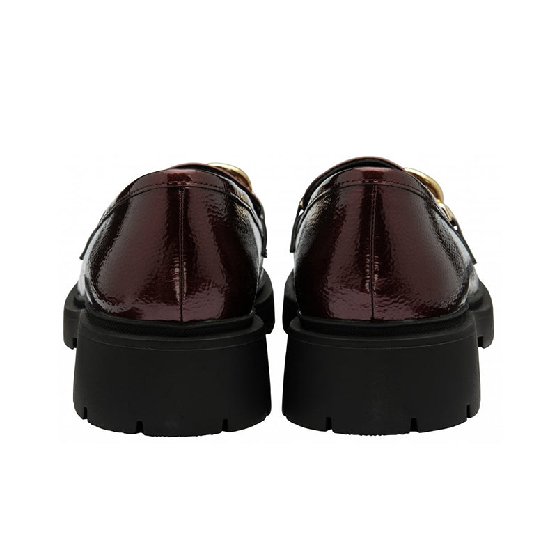 Bordo patent loafers from the back view with chunky platform sole