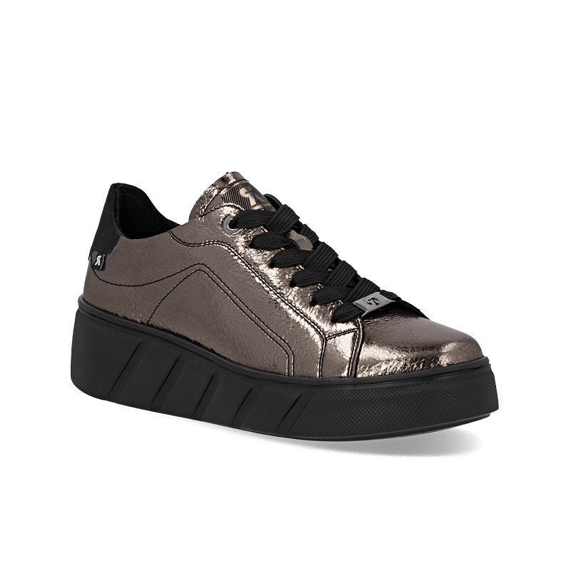 Metallic leather low-top sneakers with lace-up and black platform sole