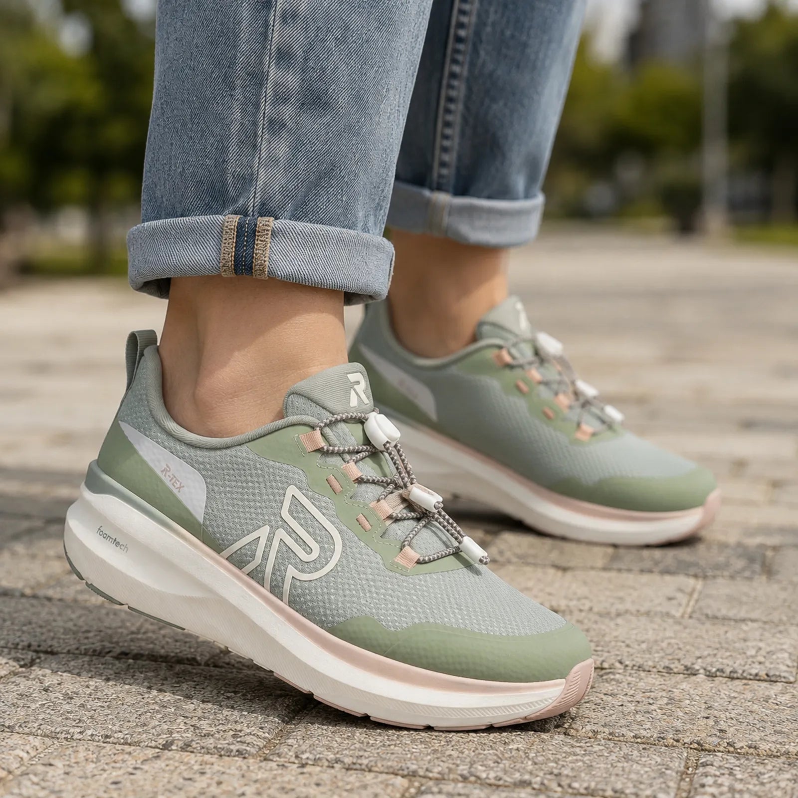 Rieker W4300 women's Green trainers styled for comfortable everyday walking