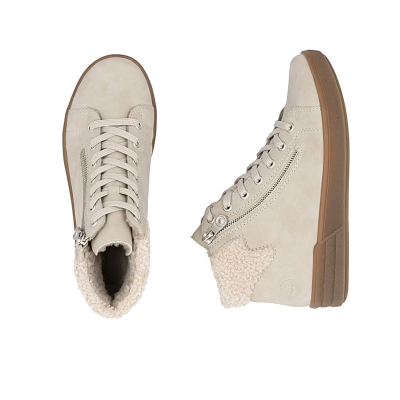 Beige lace-up ankle boots, side zipper detail, sherpa lining, flat rubber sole