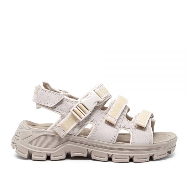 cat progressor buckle sandals