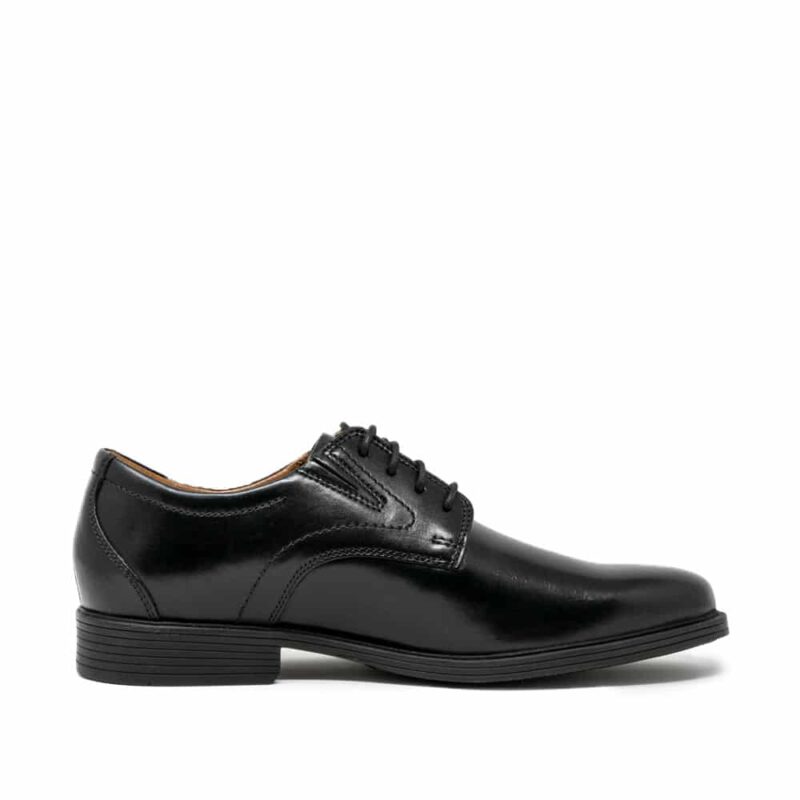 Clarks Whiddon Plain Black. Premium Shoes