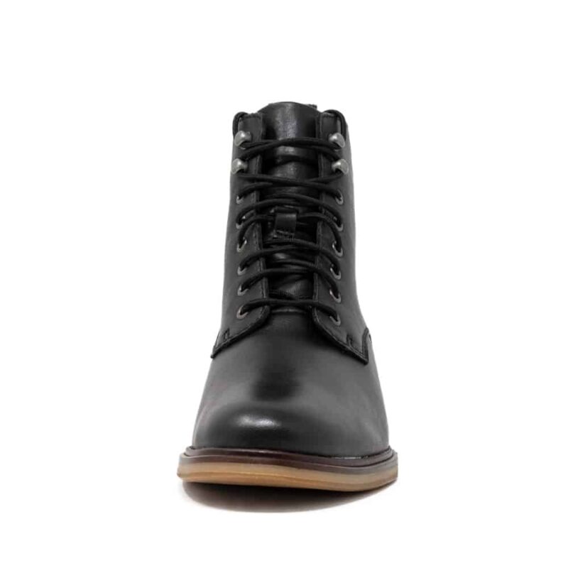 CLARKS Clarkdale Lace Black. Premium Leather Shoes