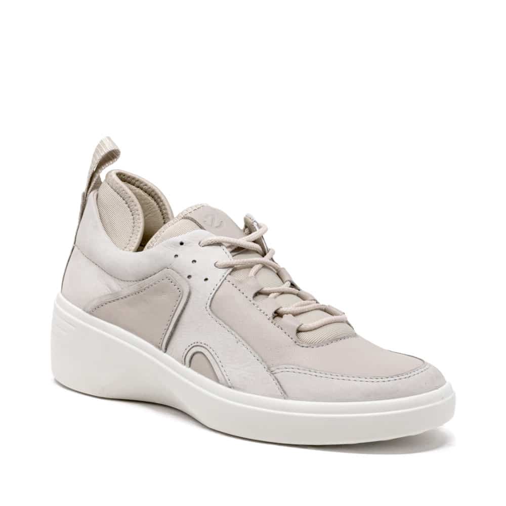 Soft on sale 7 sneaker