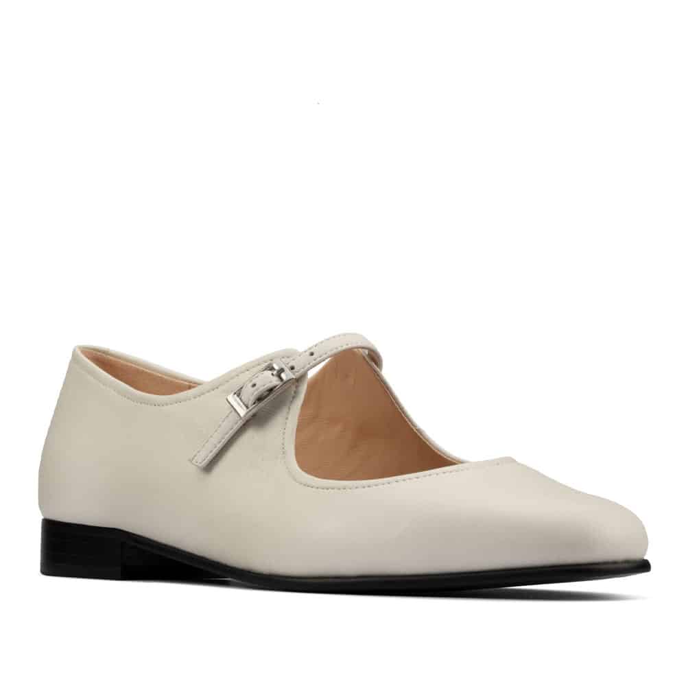 Pure White Leather Shoes - 121