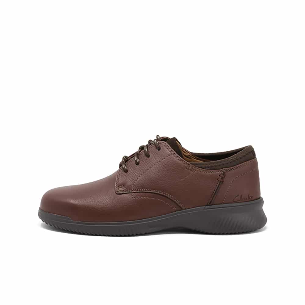 CLARKS Donaway Plain - 121 Shoes