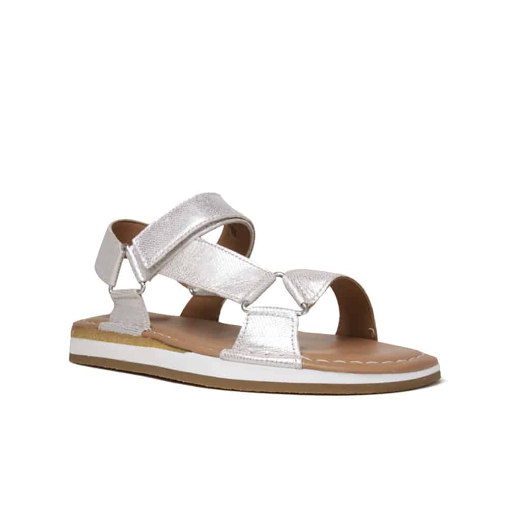 Clarks sandals best sale kids silver